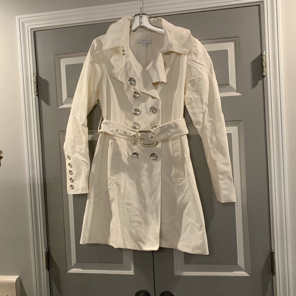 White button down trench coat with silver buttons
